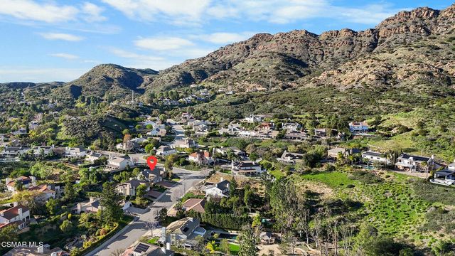 1399 N Lafitte Drive, Oak Park, CA 91377