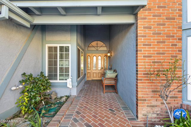 1399 N Lafitte Drive, Oak Park, CA 91377