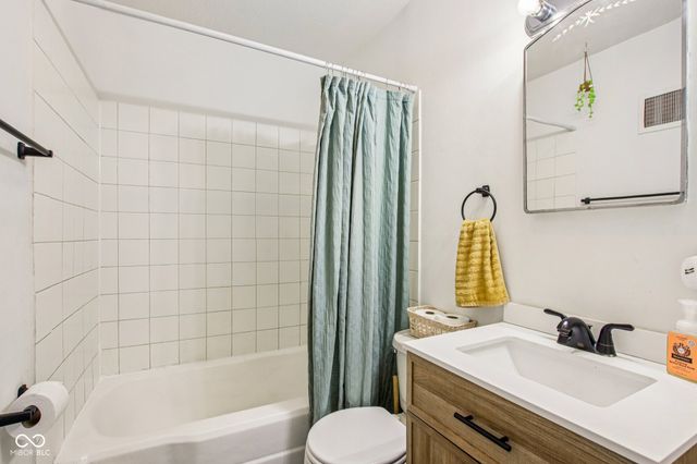 846 Indianapolis Road, Greencastle, IN 46135