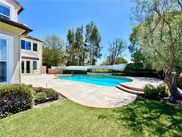 5 Golden Bear Court, Coto De Caza, CA 92679