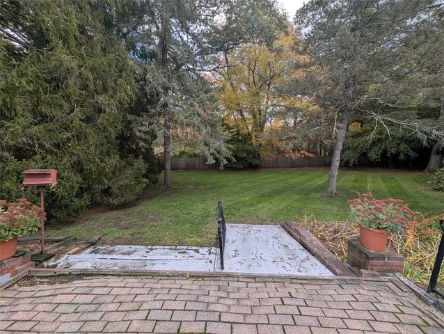 66 Scenic Drive, Warwick, RI 02886