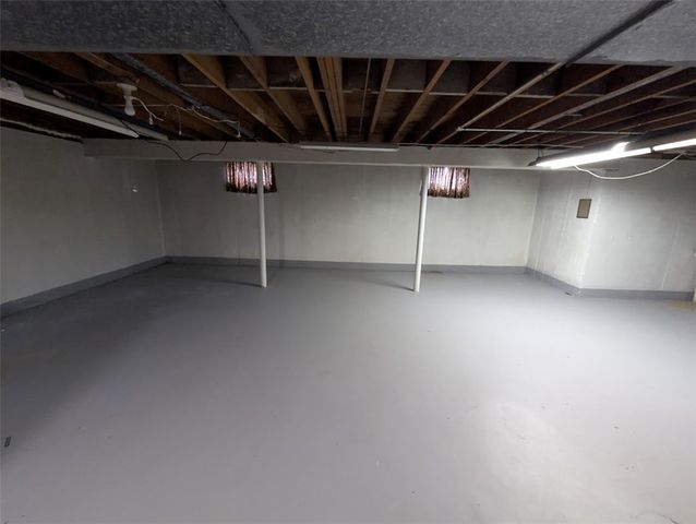 66 Scenic Drive, Warwick, RI 02886