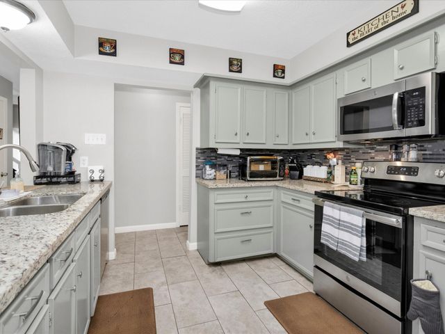 1706 Bodart Court, Houston, TX 77090