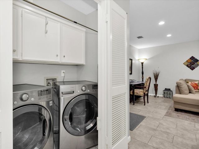 1706 Bodart Court, Houston, TX 77090