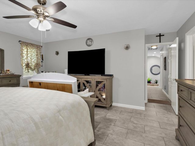 1706 Bodart Court, Houston, TX 77090