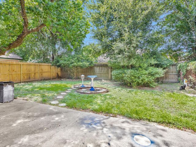 1706 Bodart Court, Houston, TX 77090