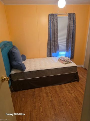 8 Kelp ST, Alva, FL 33920