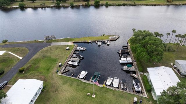 8 Kelp ST, Alva, FL 33920