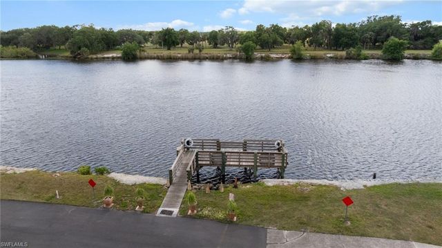 8 Kelp ST, Alva, FL 33920