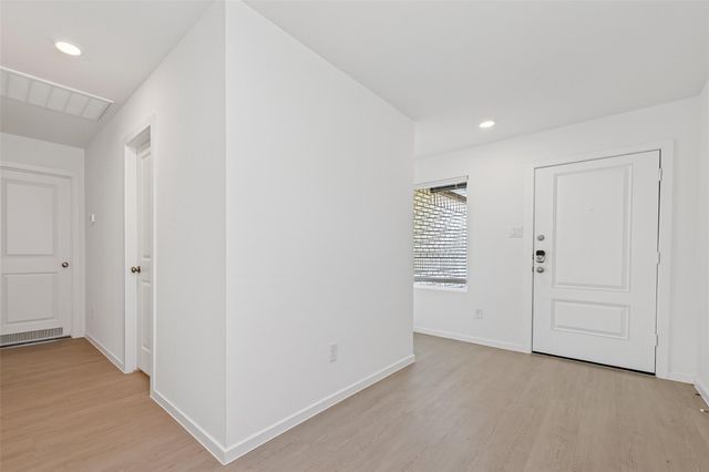 10811 Bird Of Paradise Lane, Houston, TX 77016