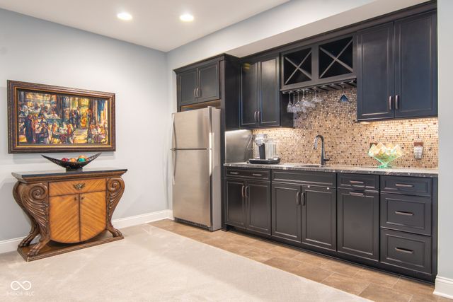 517 Elliot Creek Drive, Carmel, IN 46032