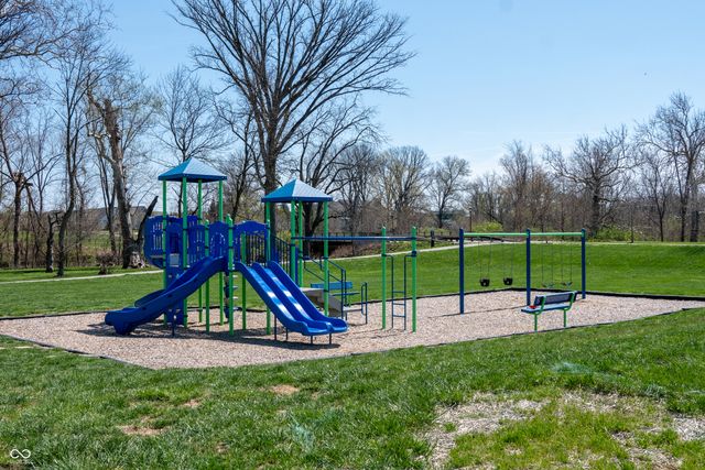 517 Elliot Creek Drive, Carmel, IN 46032