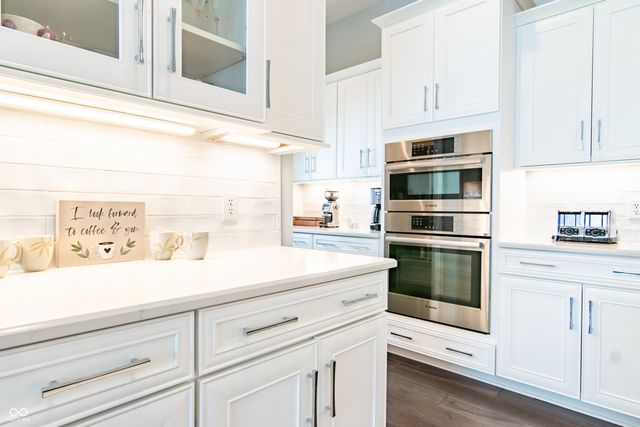 517 Elliot Creek Drive, Carmel, IN 46032