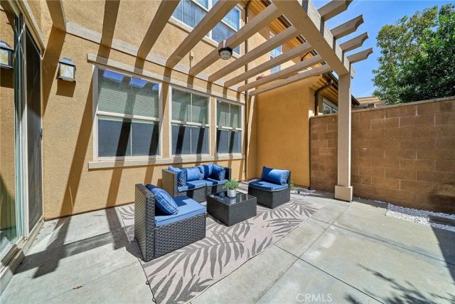 121 Baritone, Irvine, CA 92620