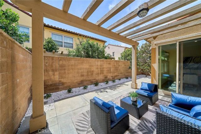 121 Baritone, Irvine, CA 92620