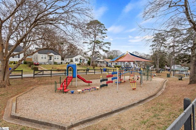 14 Chaney Street, Greenville, SC 29607