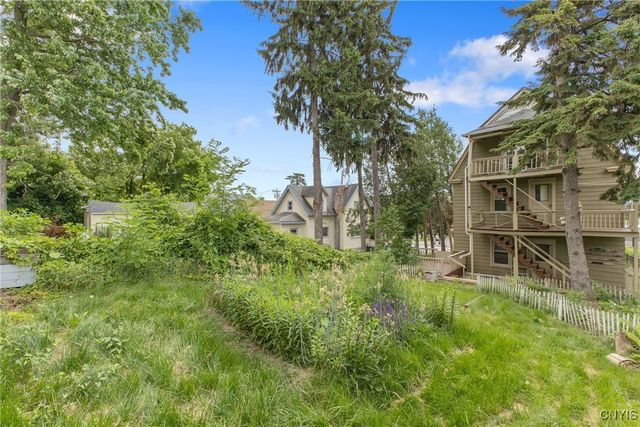 1607 Burnet Avenue, Syracuse, NY 13206