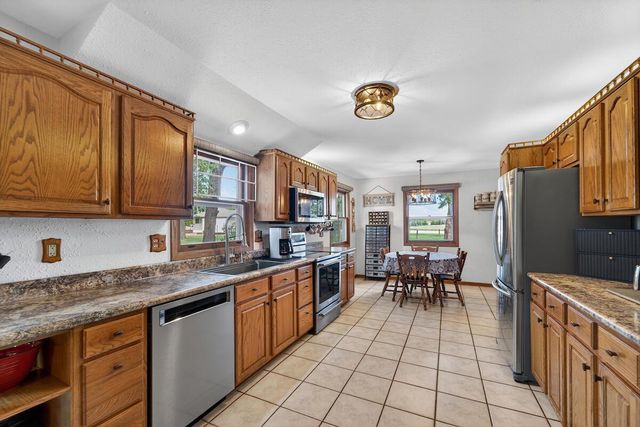 4165 County Road K, Franksville, WI 53126