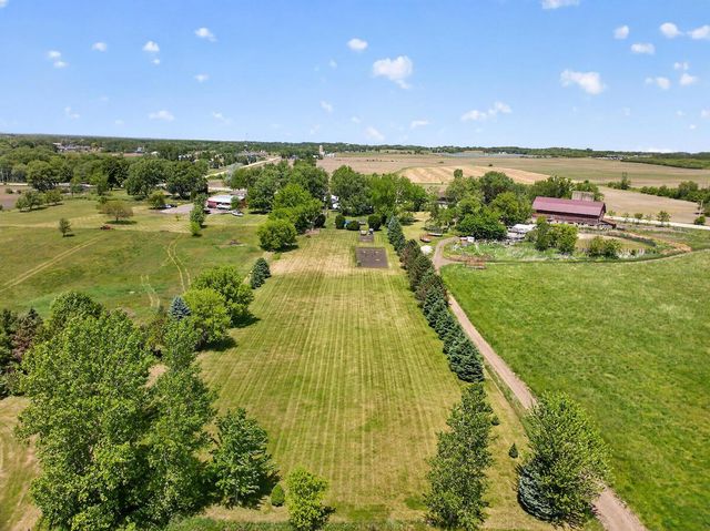 4165 County Road K, Franksville, WI 53126