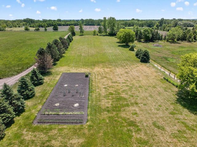 4165 County Road K, Franksville, WI 53126