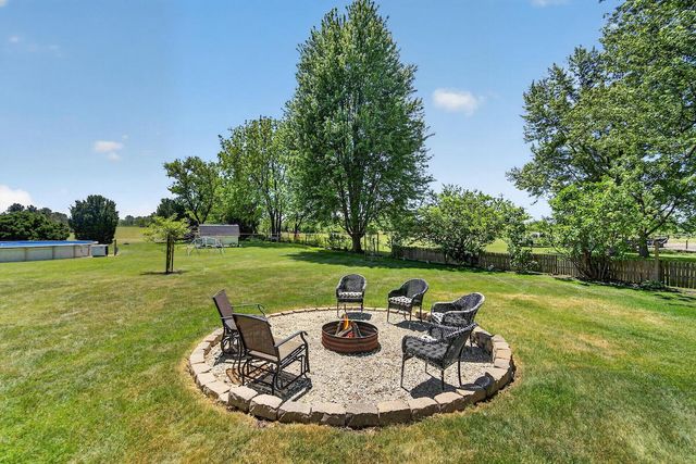4165 County Road K, Franksville, WI 53126
