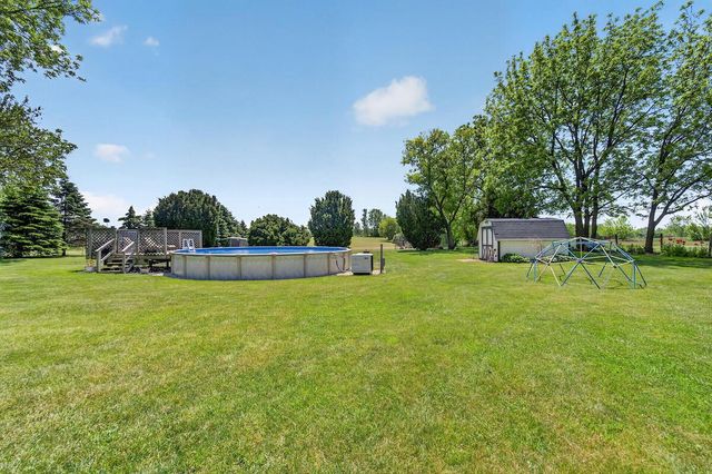 4165 County Road K, Franksville, WI 53126