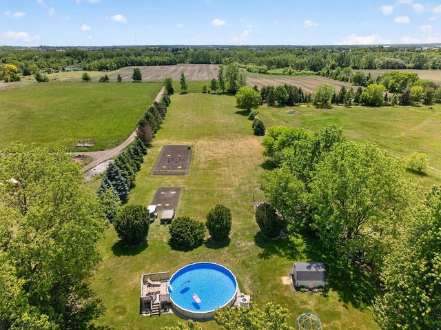 4165 County Road K, Franksville, WI 53126