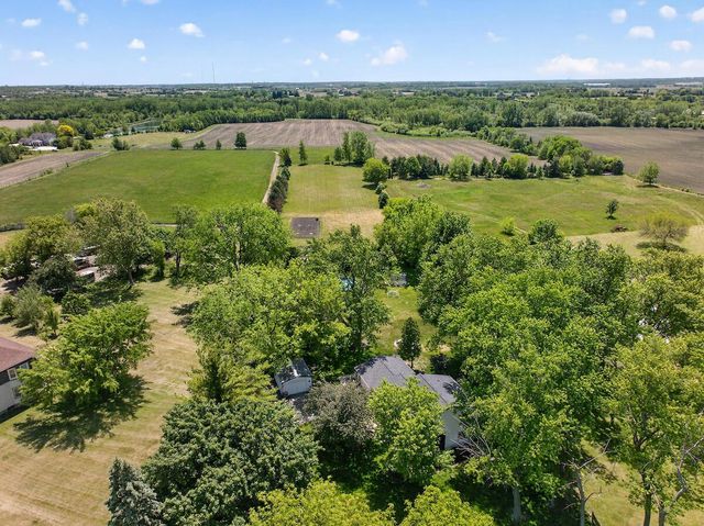 4165 County Road K, Franksville, WI 53126