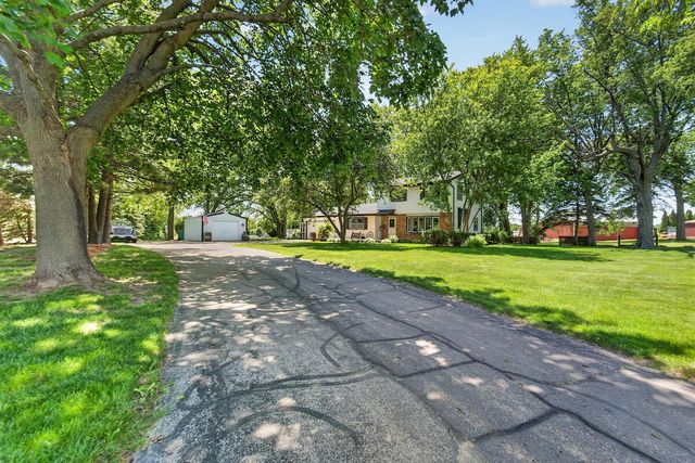 4165 County Road K, Franksville, WI 53126