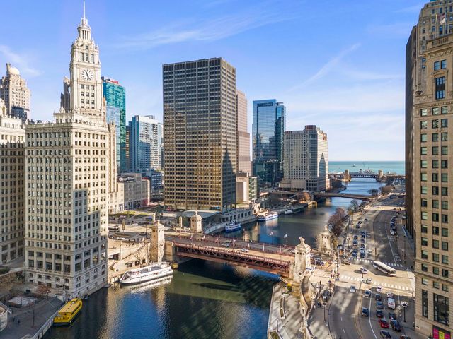 300 N State Street 3235, Chicago, IL 60654