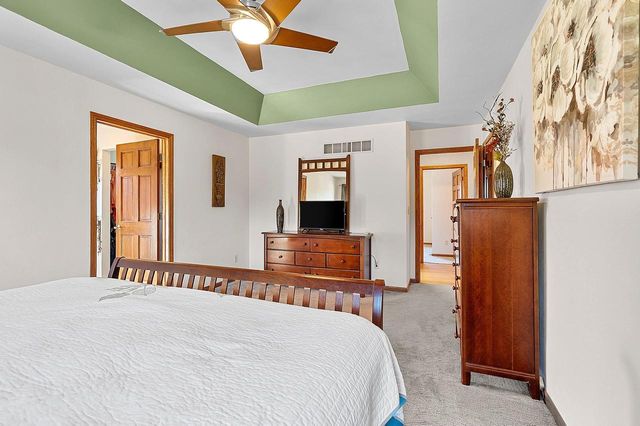 2776 STEAMBOAT SPRINGS, Green Bay, WI 54313