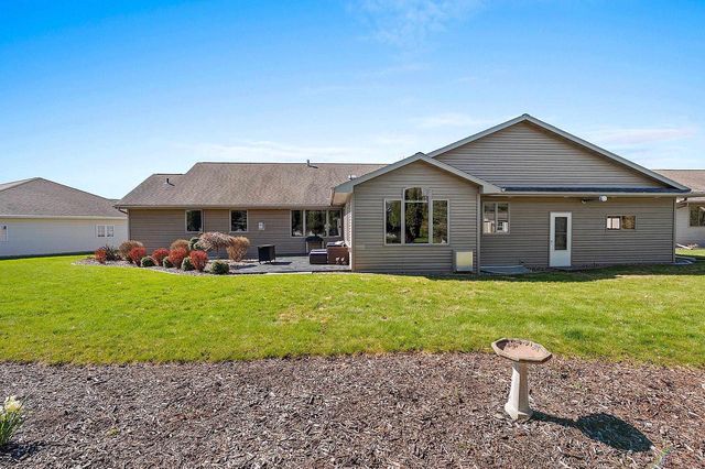 2776 STEAMBOAT SPRINGS, Green Bay, WI 54313