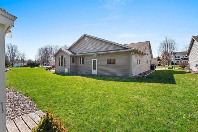 2776 STEAMBOAT SPRINGS, Green Bay, WI 54313