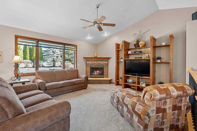 2776 STEAMBOAT SPRINGS, Green Bay, WI 54313