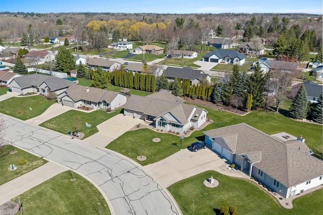 2776 STEAMBOAT SPRINGS, Green Bay, WI 54313