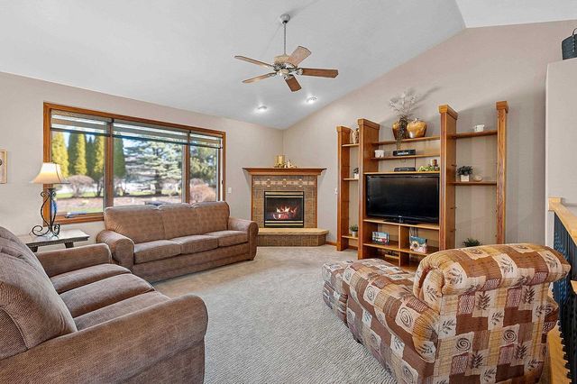 2776 STEAMBOAT SPRINGS, Green Bay, WI 54313