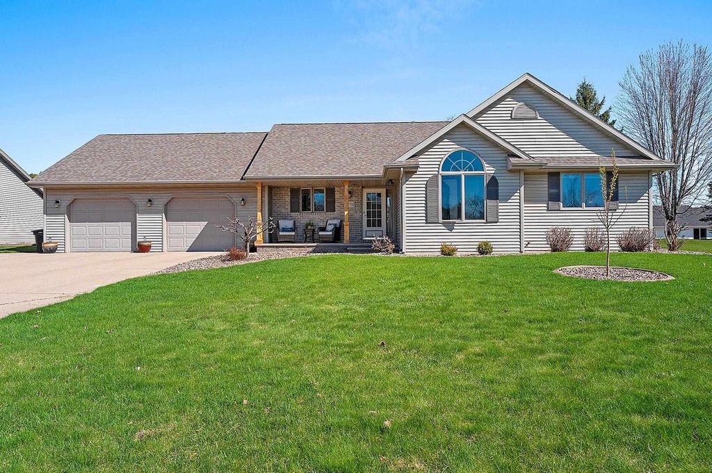 2776 STEAMBOAT SPRINGS, Green Bay, WI 54313