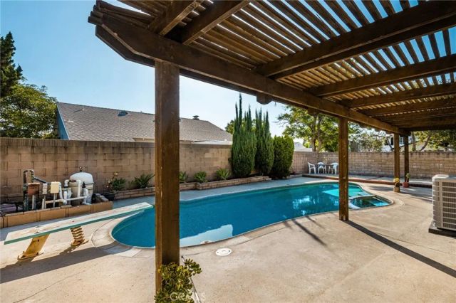 291 N Paseo Picaro, Anaheim, CA 92807