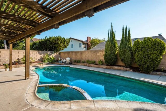 291 N Paseo Picaro, Anaheim, CA 92807