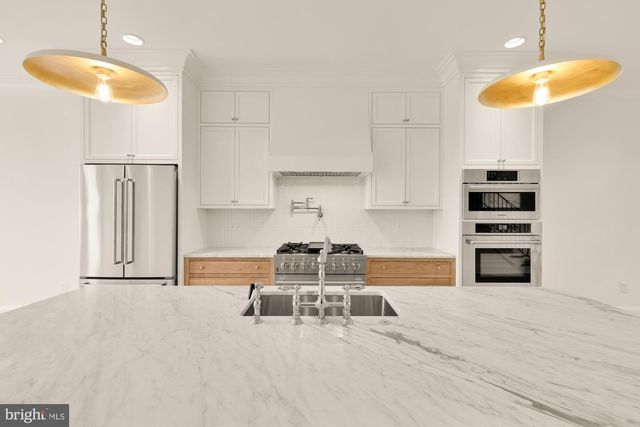 1010 I ST NE, Washington, DC 20002