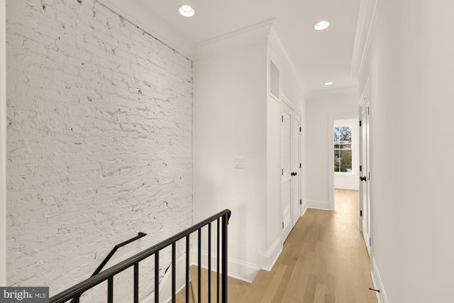 1010 I ST NE, Washington, DC 20002