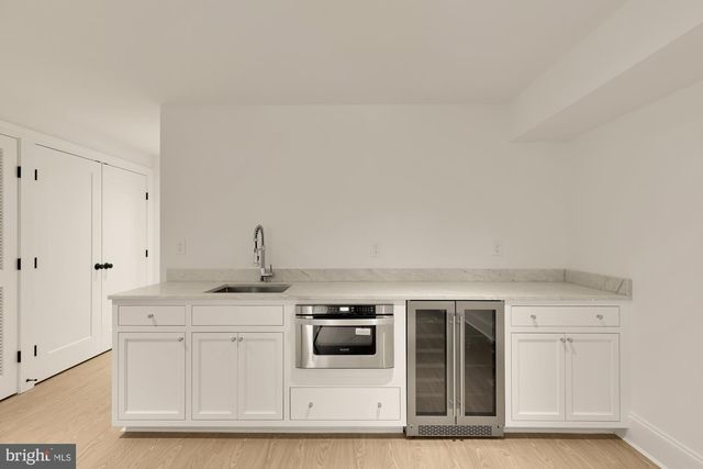 1010 I ST NE, Washington, DC 20002