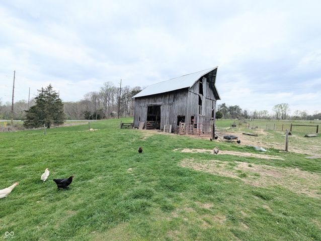 9030 N State Highway 3, North Vernon, IN 47265