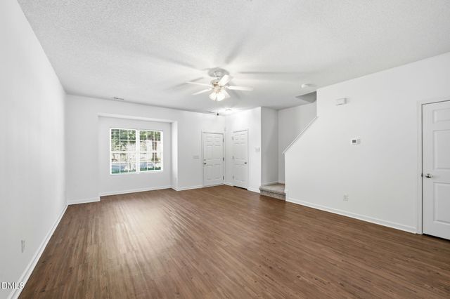 105 Baberton Drive, Apex, NC 27502