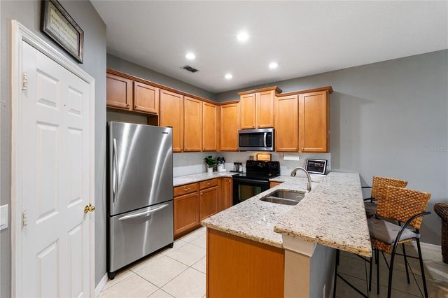 1304 SANDSTONE RUN, Sanford, FL 32771