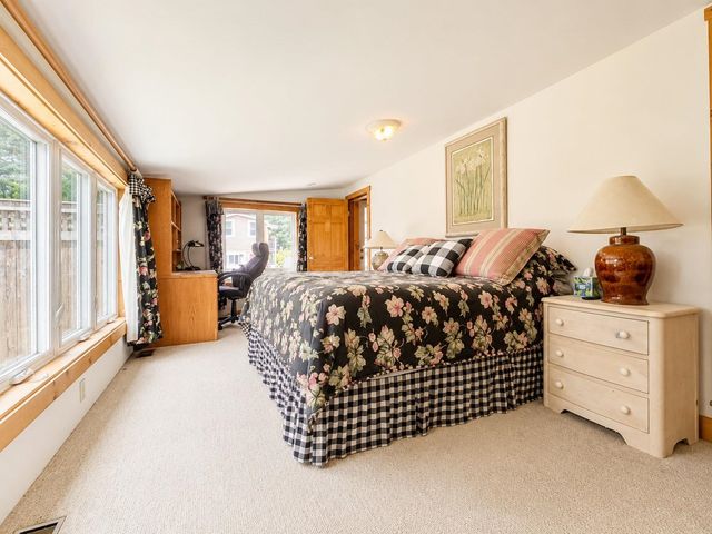 20 Keene Avenue, Fitzwilliam, NH 03447