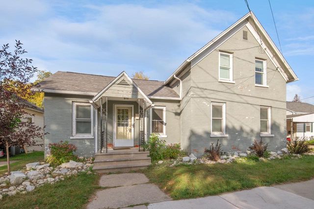 611 N 4TH AVENUE, Sturgeon Bay, WI 54235