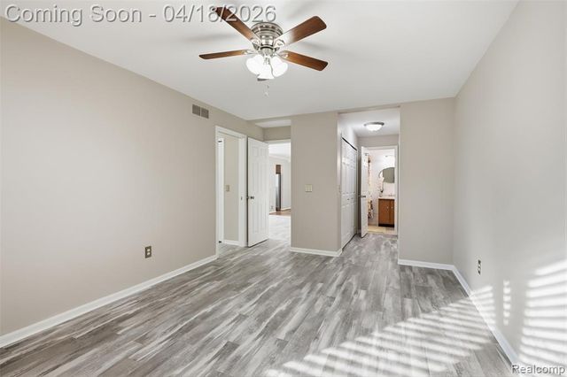 408 Country Club Drive, Saint Clair Shores, MI 48082