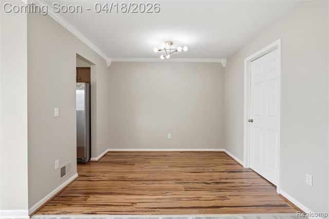 408 Country Club Drive, Saint Clair Shores, MI 48082