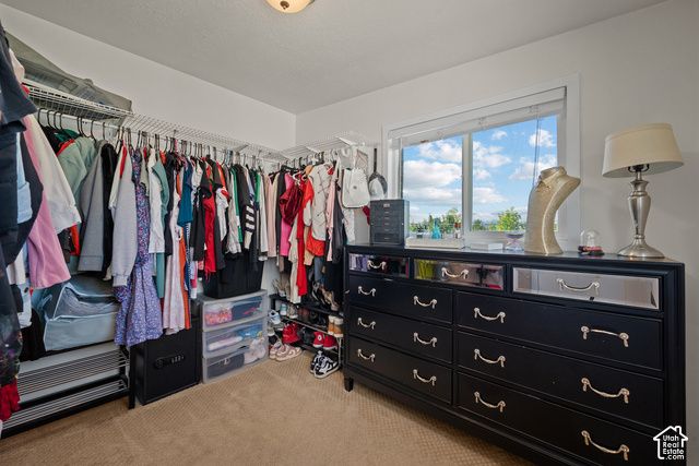 4284 S VALLEJO DR, Holladay, UT 84117